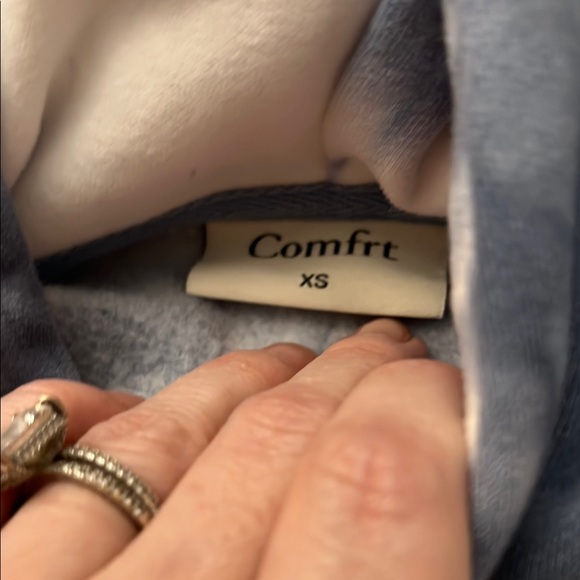 Comfrt Minimalist Tye Dye Set in Wave Brand NEW size XS! Offers Welcome! - Picture 3 of 16